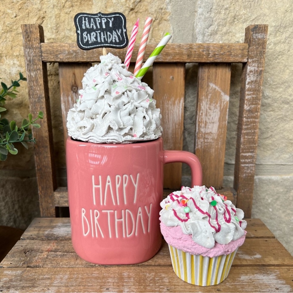 🆕 Faux Happy Birthday Mug Topper & Cupcake!